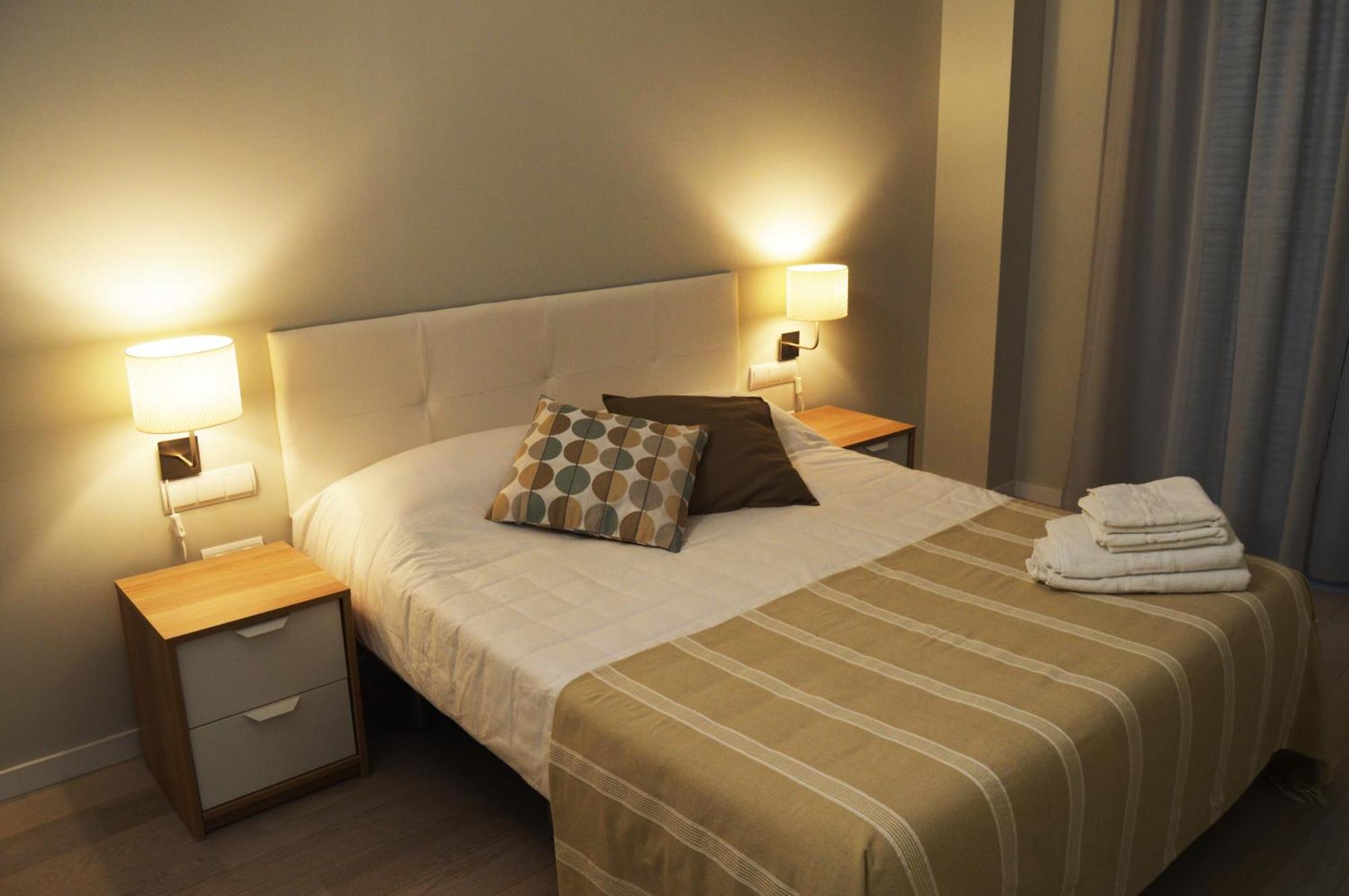 Apartamenticos Plaza Del Pilar I Zaragoza Luaran gambar