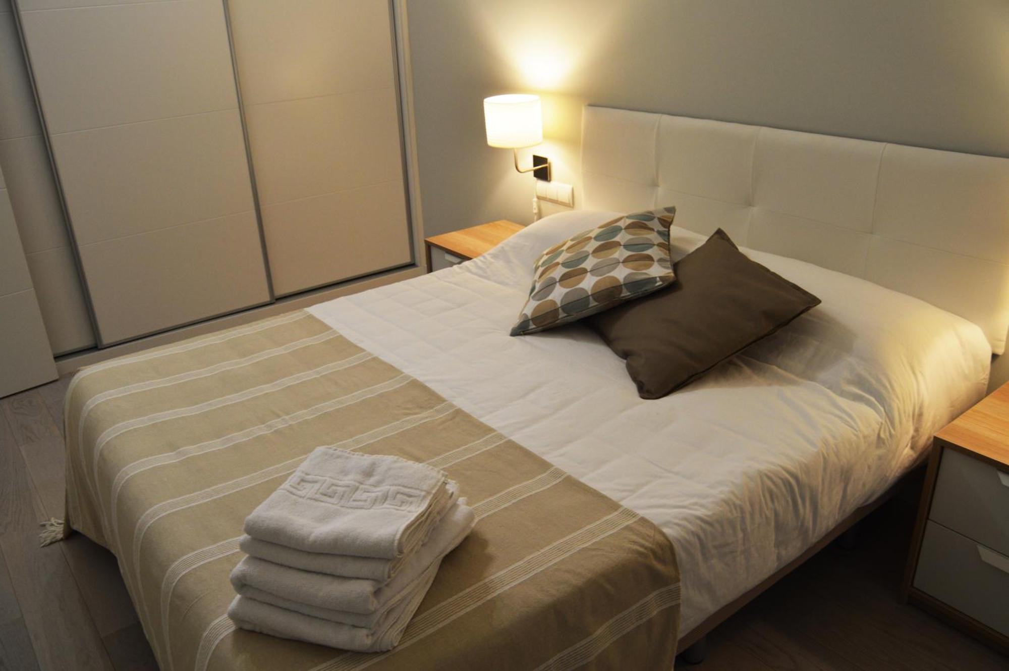 Apartamenticos Plaza Del Pilar I Zaragoza Luaran gambar