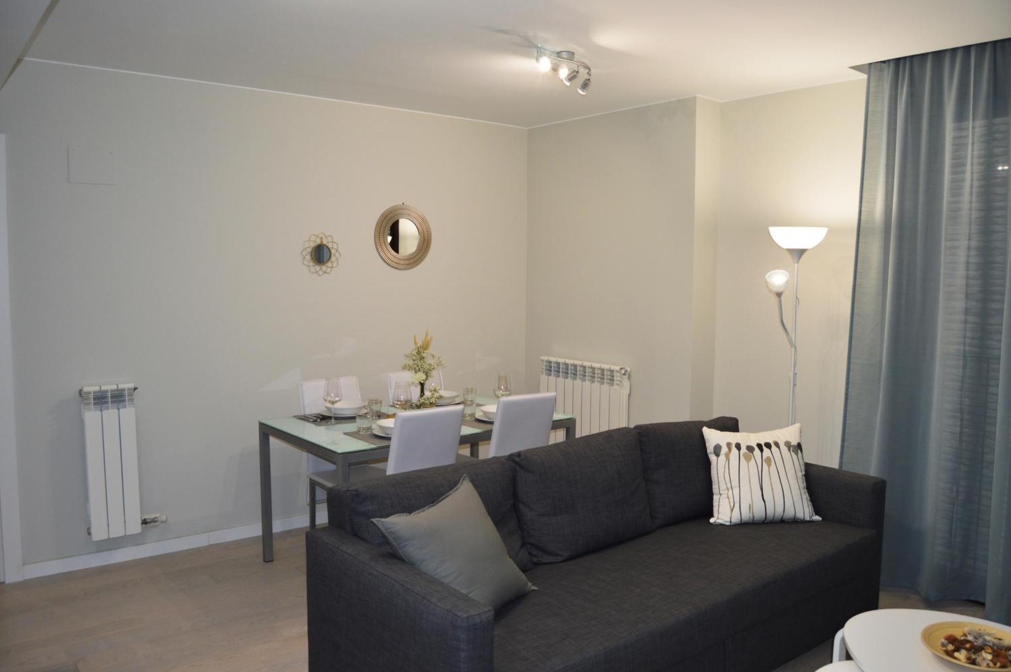 Apartamenticos Plaza Del Pilar I Zaragoza Luaran gambar